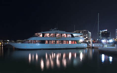 sarasota dinner cruise  It is a fine dining cruise that you can board either for lunch or dinner
